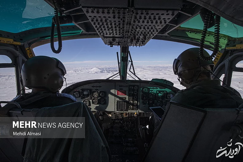 (تصاویر) عملیات نجات چوپانان از دل کوه‌های برفی زنجان